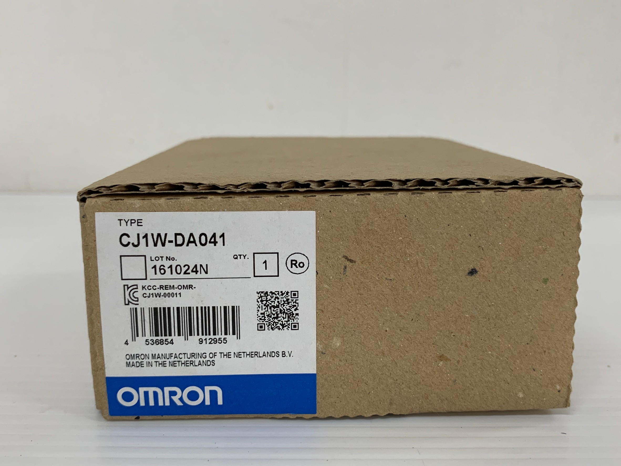 オムロン CJ1W-DA08C アナログ出力ユニット+sensoricus.pl